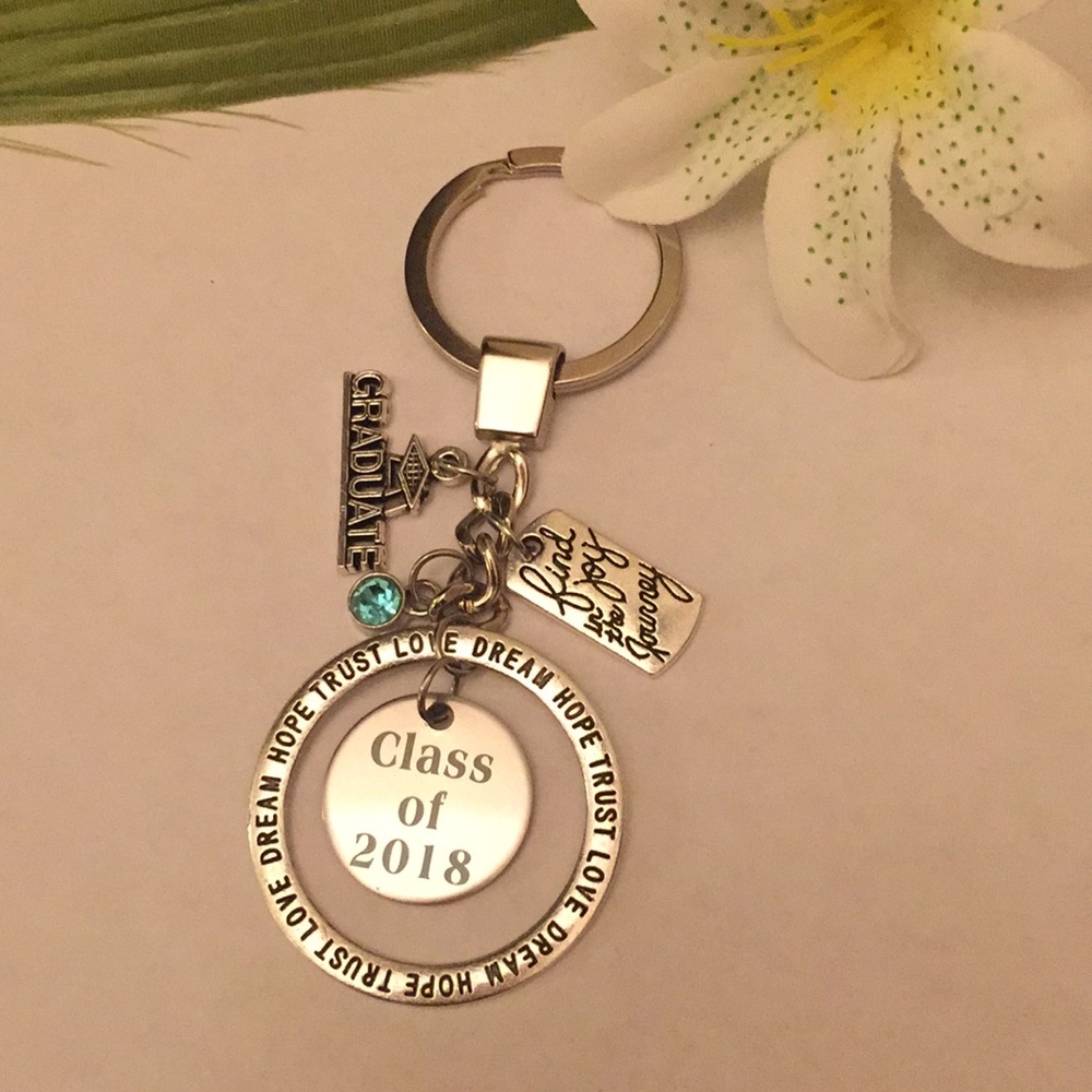 NWT class of 2019 graduation keychain, purse charm - Picture 4 of 6